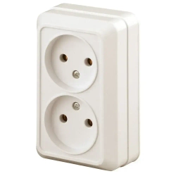 Розетка Intro Quadro 2-203-02 двойная без заземления 2х2P 16А-250В IP20 открытой установки Quadro слоновая кость