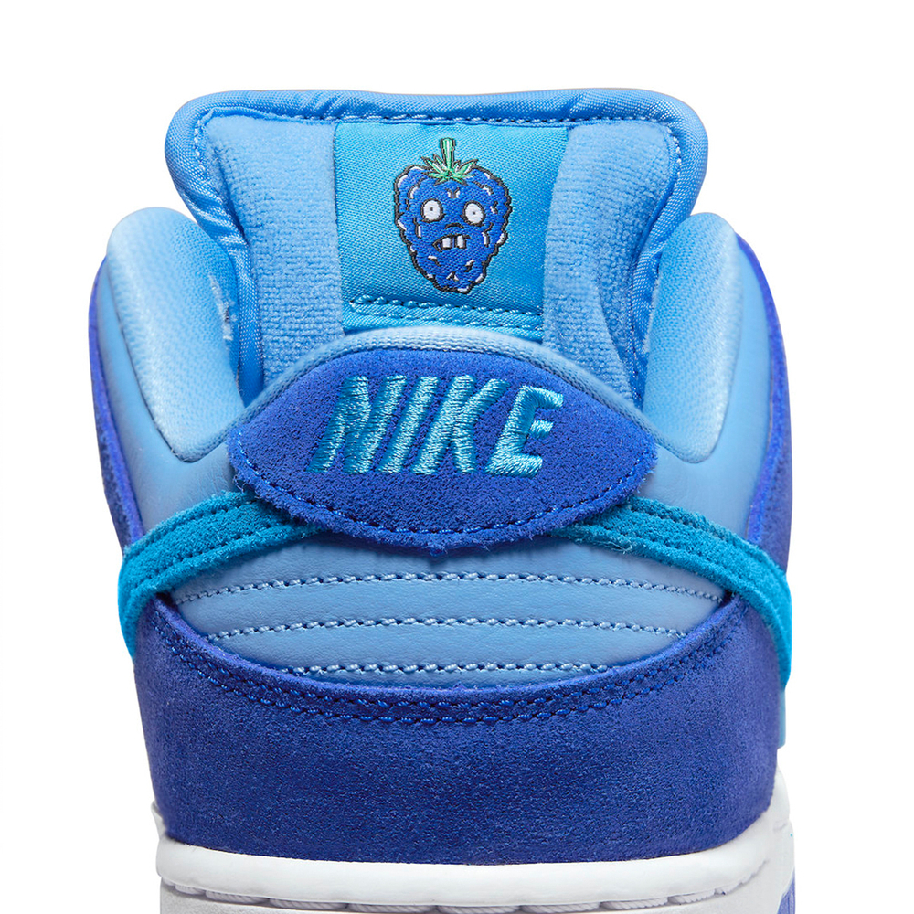 DUNK LOW "Blue Raspberry"