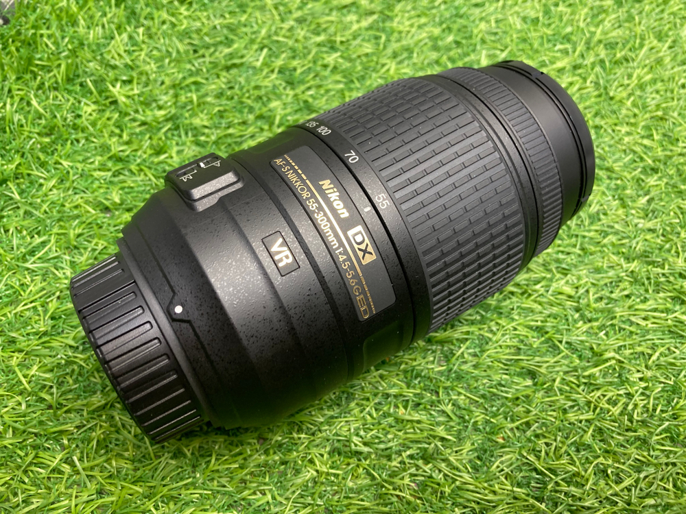 Nikon 55-300mm 4.5-5.6G ED DX VR AF-S Nikkor