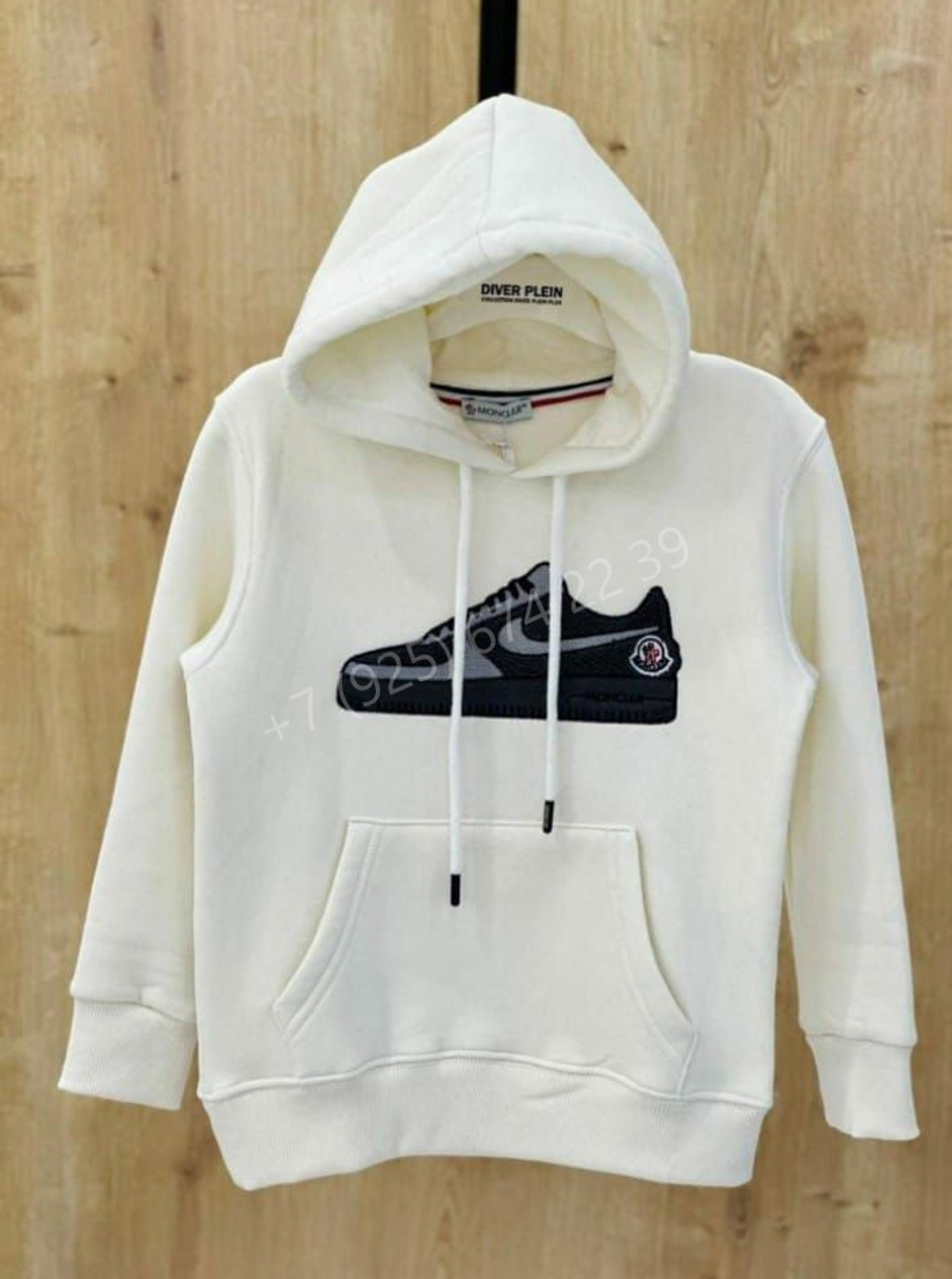 Худи Moncler
