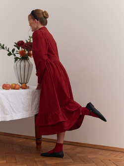 Платье с оборками