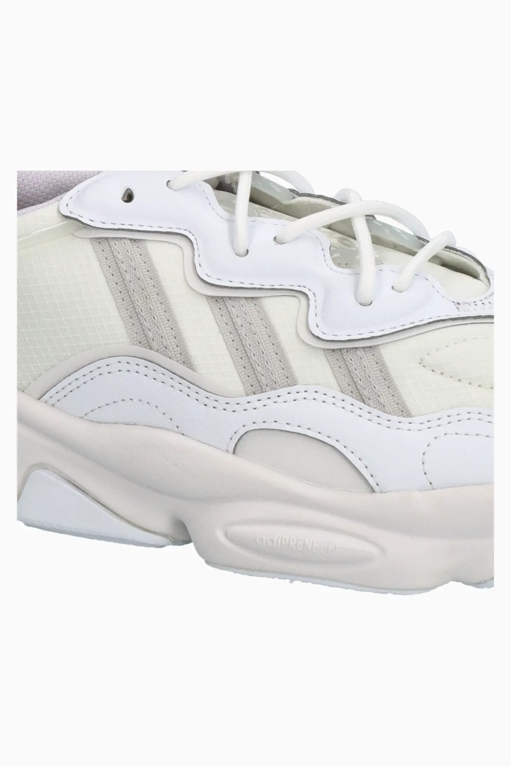 Кроссовки adidas Ozweego - белый