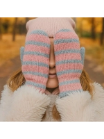 Детские варежки для мальчика и девочки