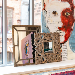 Настенное зеркало Гранд Объект мечты