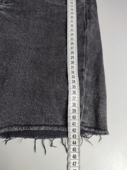 Шорты с потертостями 44 размер