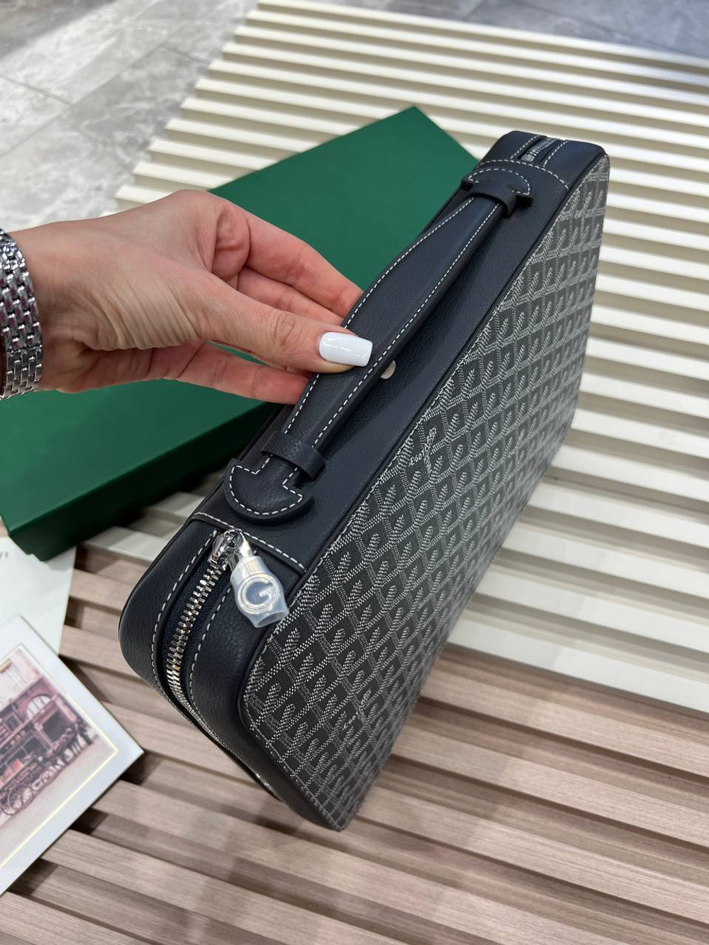 Папка Goyard
