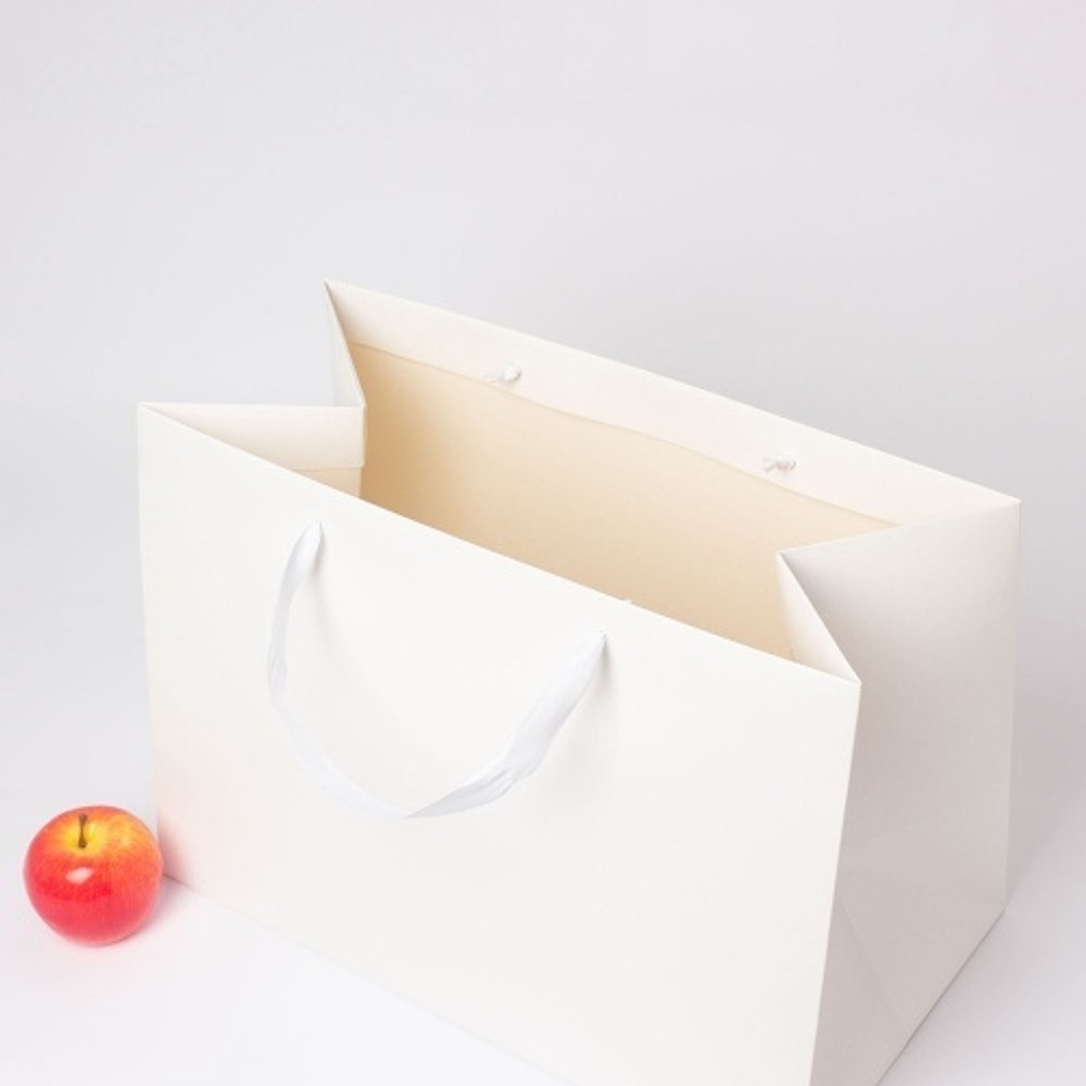 Пакет 45x32x25, белый, картон VIP