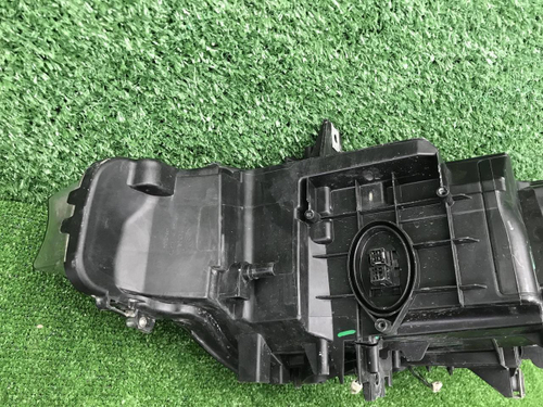 Фара правая BMW 3er F30 F31 (2011-2016) ксенон