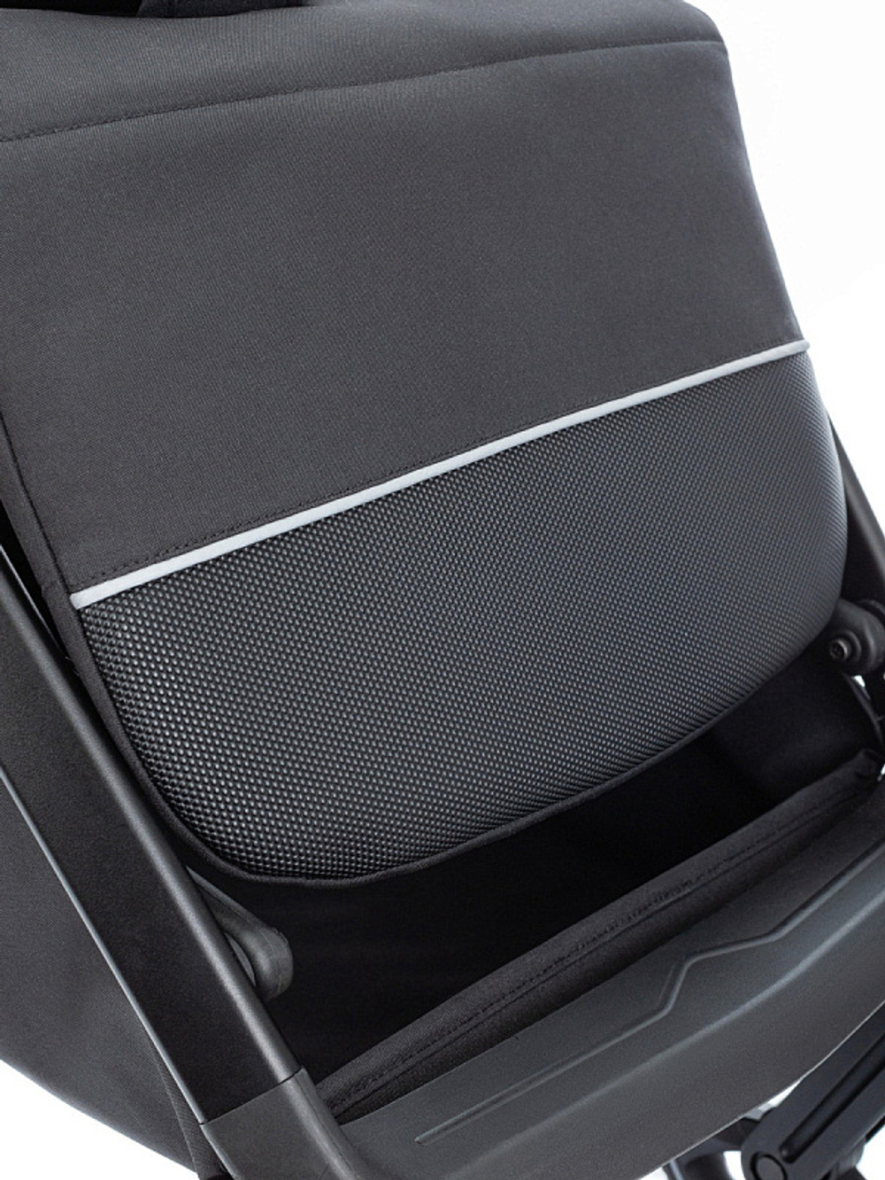 Прогулочная коляска Kidzi Breezy черная