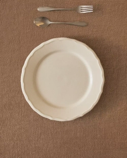 ZARA HOME ДЕСЕРТНАЯ ТАРЕЛКА ИЗ ФАЯНСА С ФИГУРНОЙ КРОМКОЙ, ЭКРЮ
