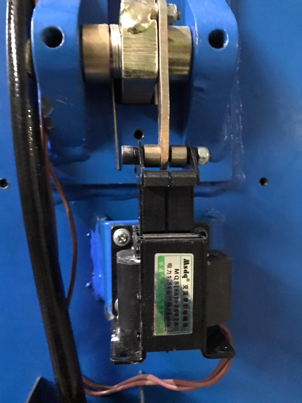 10203225 Электромагнит для Е240С (на стопора) 24В