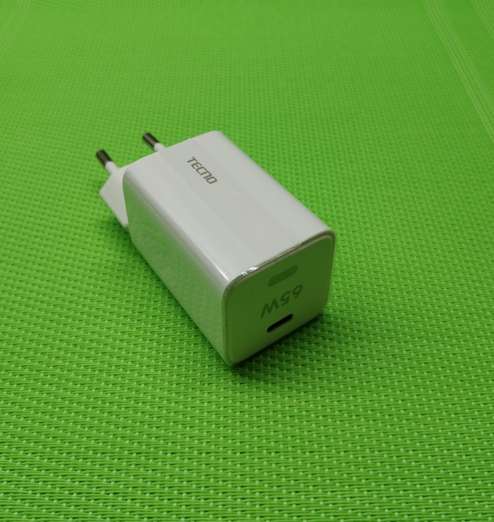 Блок питания (зарядное устройство) - (TCW-E61S-65W) (65W) USB-C (АСЦ)