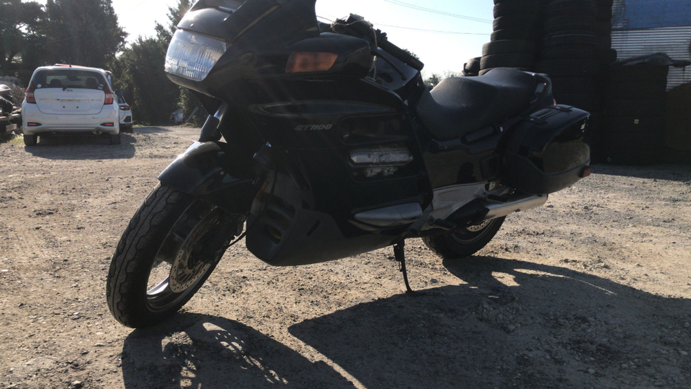 Honda ST 1100 Pan European  JH2SC2620RM400027