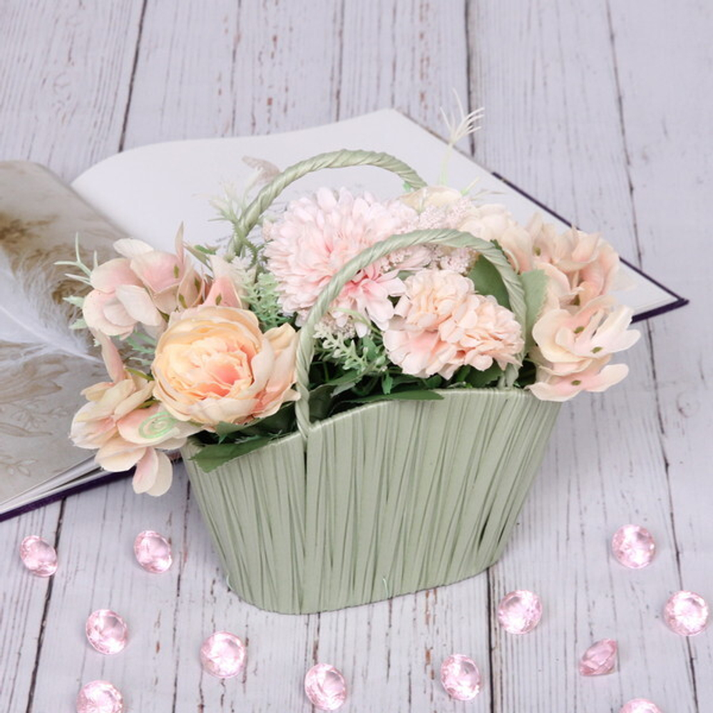 Цветочная композиция «Трепетные чувства» 16*10*19см в корзинке, цвет нежно-персиковый