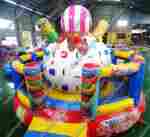 Надувной скалодром "Мороженое" 5*5*3,5 м