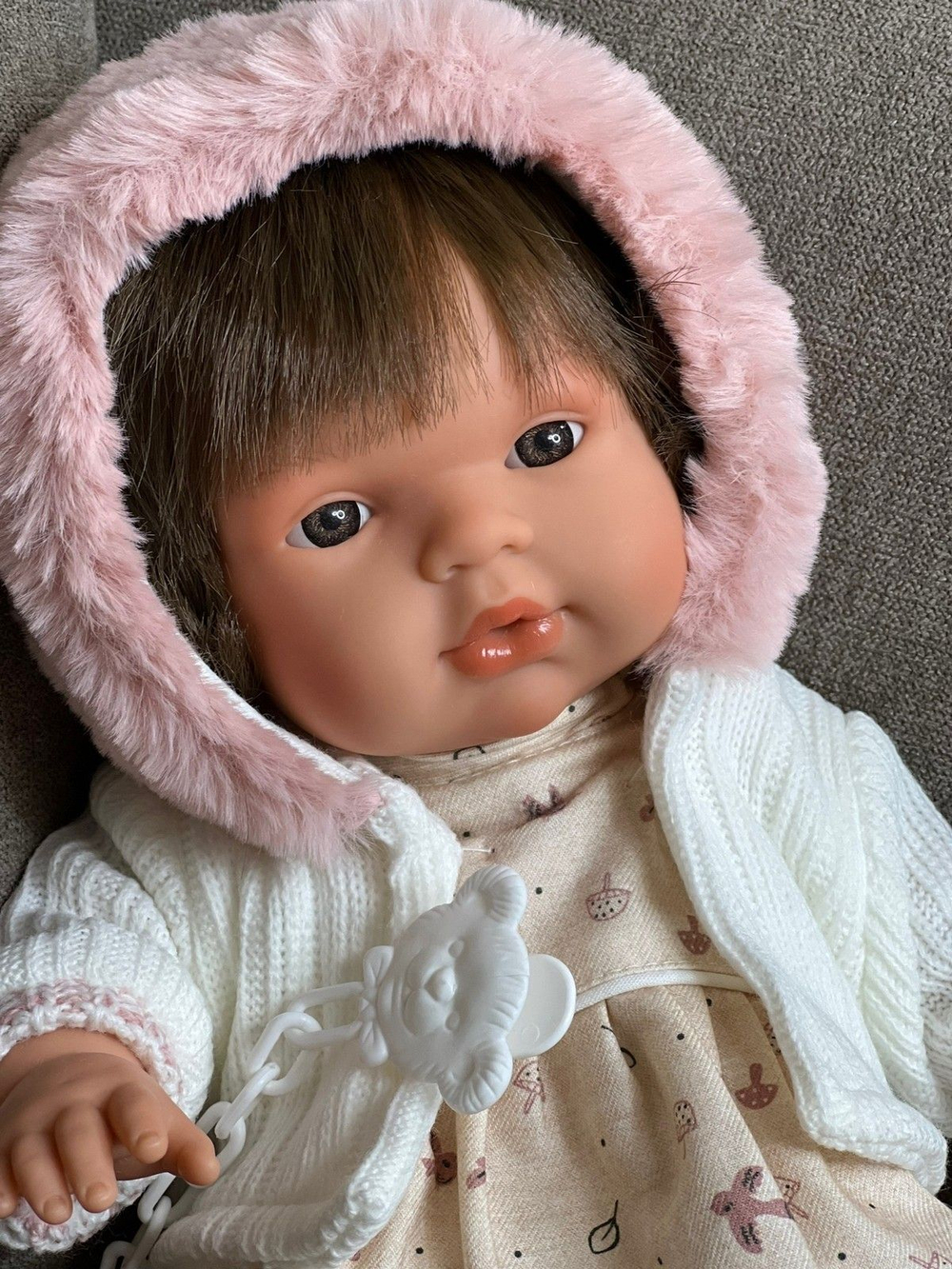 Кукла Llorens мягконабивная 38см Lola (38568)