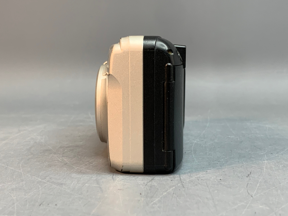 Olympus SuperZoom 105G