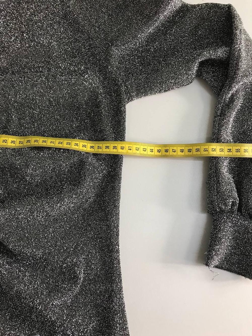 Блузка блестящая, визуально на 44/46 размер, новая