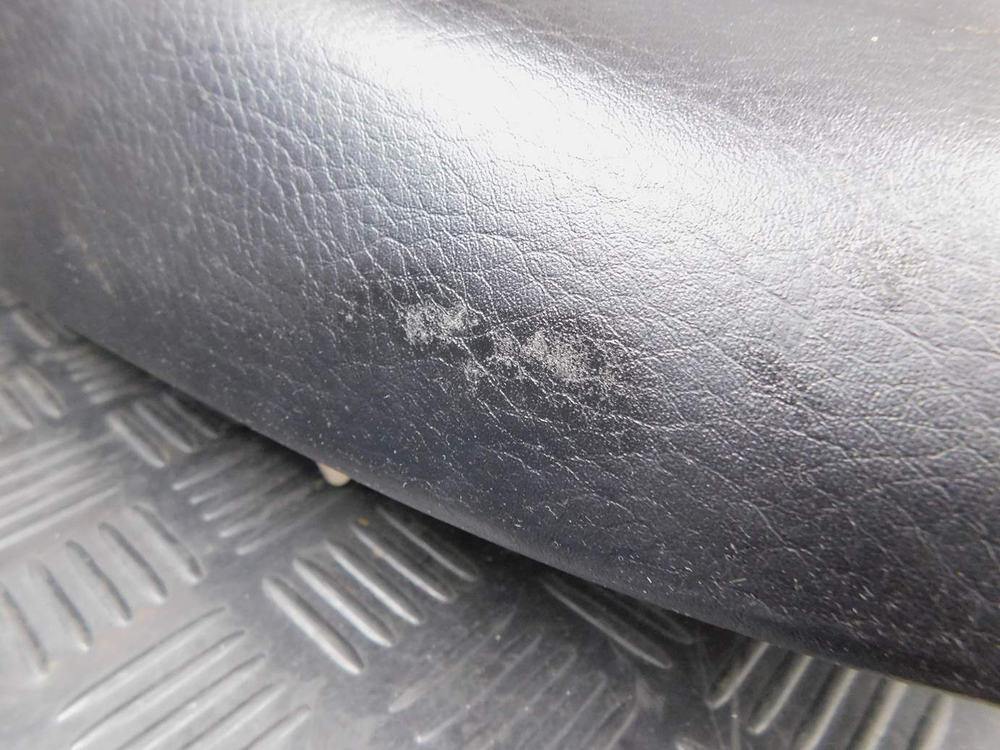 Сиденье Yamaha TDM850 RN03J 2001