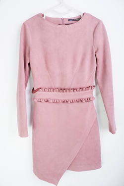 Платье Love Republic замшевое, визуально 42 размер