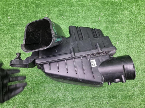 Корпус воздушного фильтра Volvo XC40 (2017-2022)