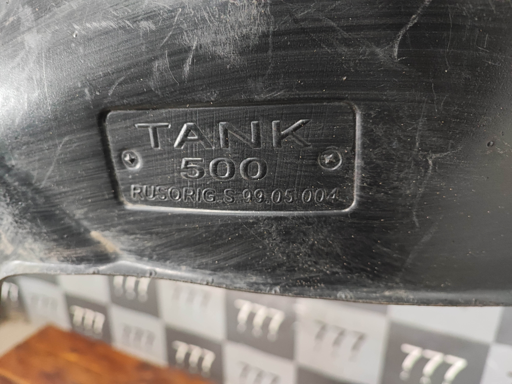 Подкрылок задний правый Tank 500 21-нв Б/У Оригинал RUSORIGS9905004
