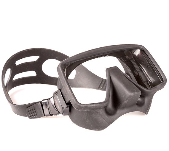 Маска безрамная Aquatec MK-350 черный