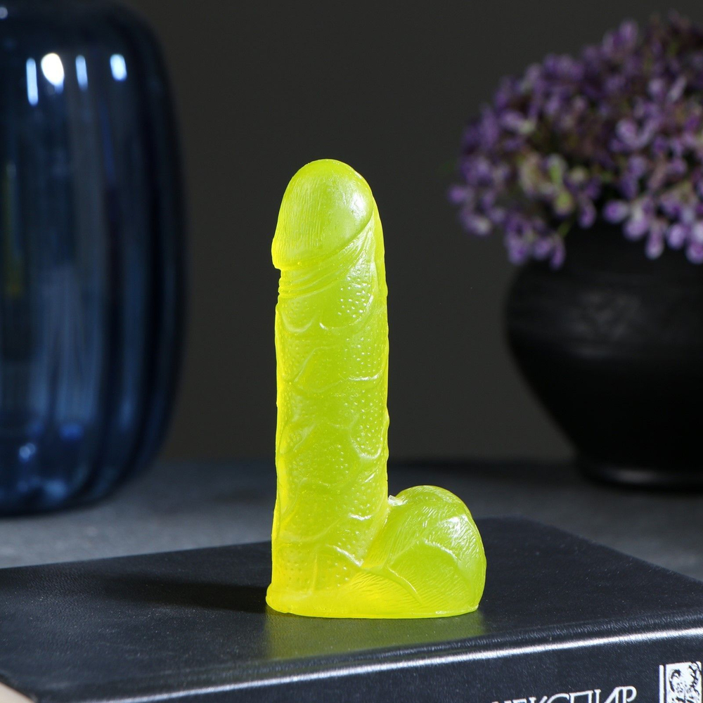 Фигурное мыло Фаворит с ароматом дыни - 95 гр. (Цвет: зеленый)