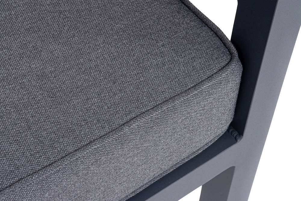 "Эстелья" диван 3-местный, каркас алюминий темно-серый (RAL7024) муар, ткань темно-серая 027