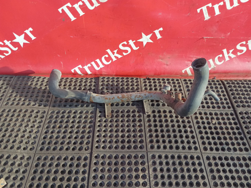 Патрубок системы охлаждения