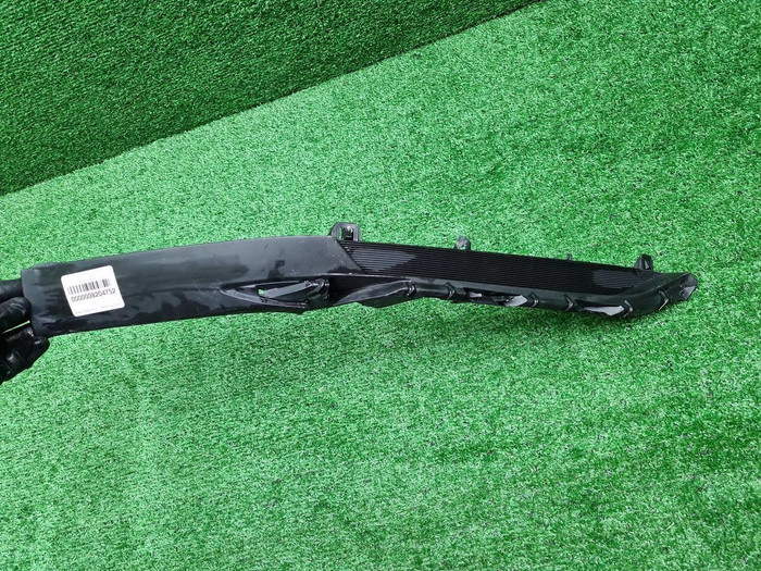 Накладка переднего бампера правая Lexus RX 4 19-22