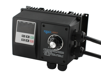 Преобразователь частоты INNOVERT IPD401P43B-VR IP54, 0.4 кВтx380 В, выходной ток 1.5А, встроенный потенциометр