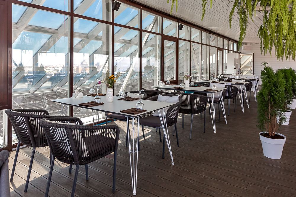 "Руссо" обеденный стол из HPL 150х80см, цвет "молочный"