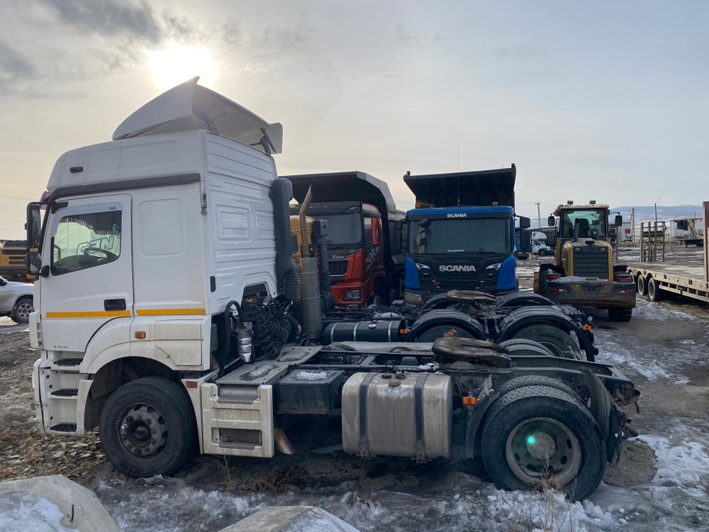 КамАЗ 5490 4x2 Седельный тягач 5490-S5 (Дизель/Газ, 12,0 л, 401 л.с., АТ)