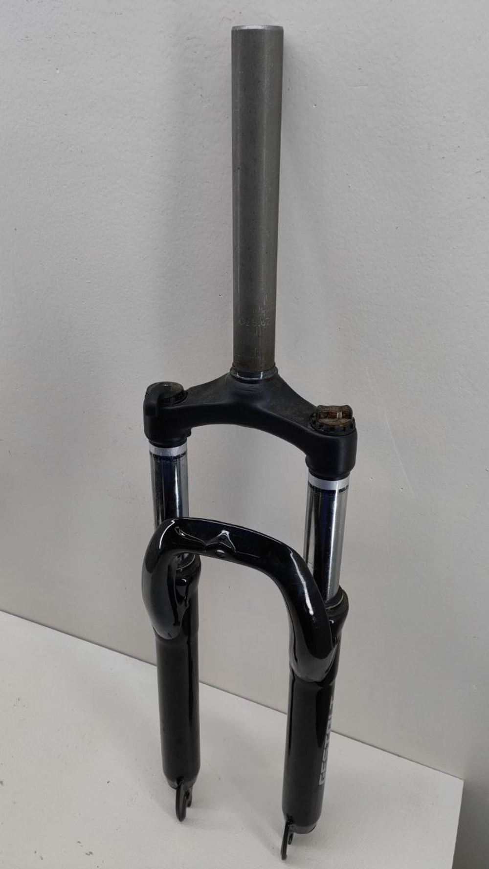 Вилка для велосипеда Gestalt Performance 26"