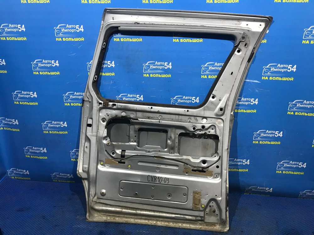 Дверь задняя левая TOYOTA ESTIMA 1998