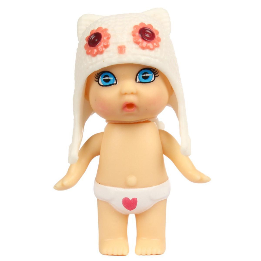 Куколка OLY в шапочке -ушанке в поильнике. Девочка 8см, арт.3380-3 (Bondibon)