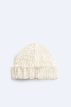 ZARA КОРОТКАЯ ШАПКА, ЭКРЮ
