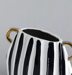 Ваза Vertical line vase A