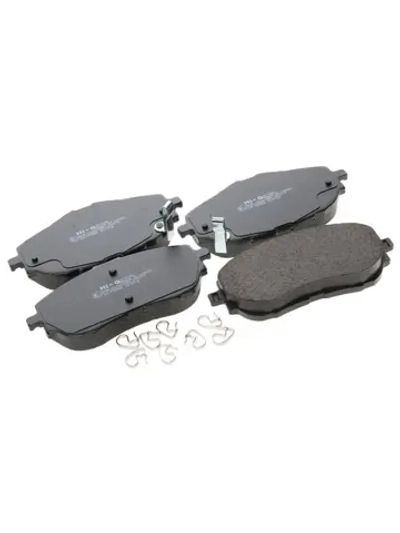 Колодки тормозные TOYOTA Corolla (13-) передние (4шт.) SANGSIN