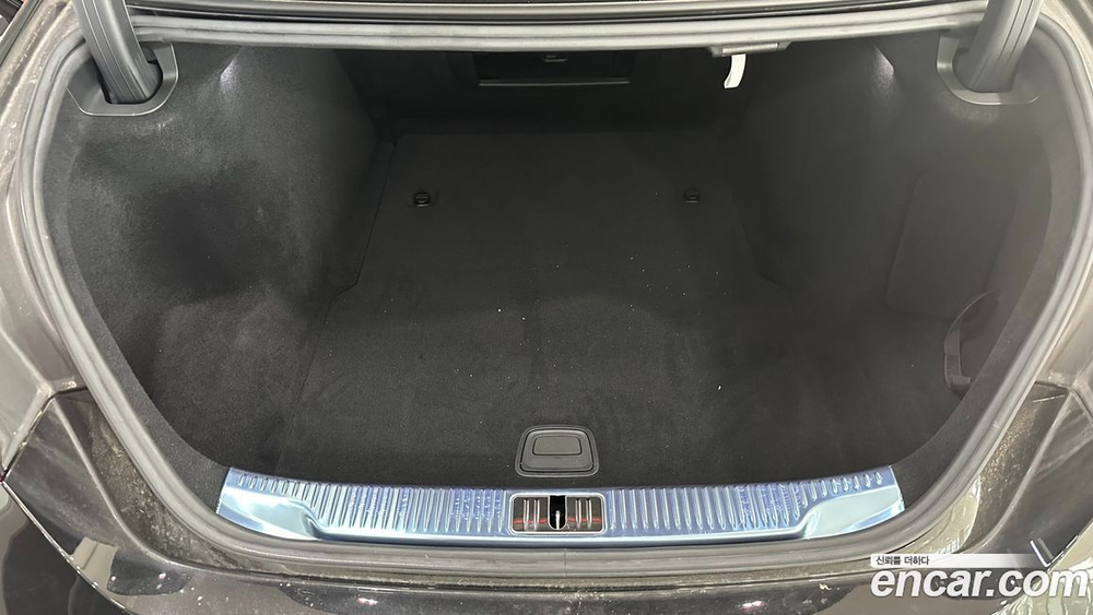 Mercedes-Benz S-Class W223 S500L 4MATIC (10.2023)