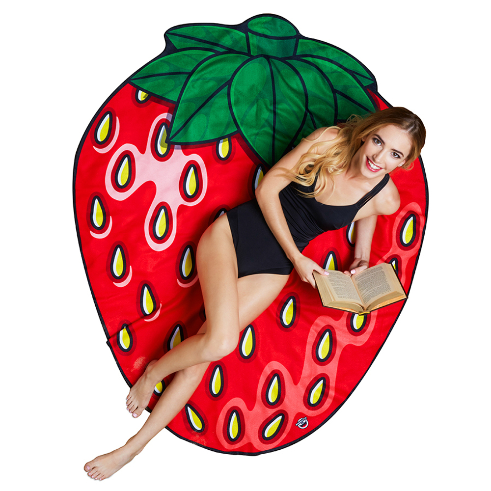 Покрывало пляжное strawberry