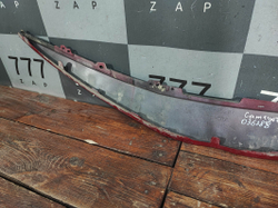 Накладка решетки радиатора Toyota Camry (XV70) 20-нв Б/У Оригинал 5211106040