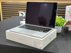 Б/У Ноутбук Apple MacBook Air 13 M4 100% 16/256Gb Silver (LJ4GH4KM4H)