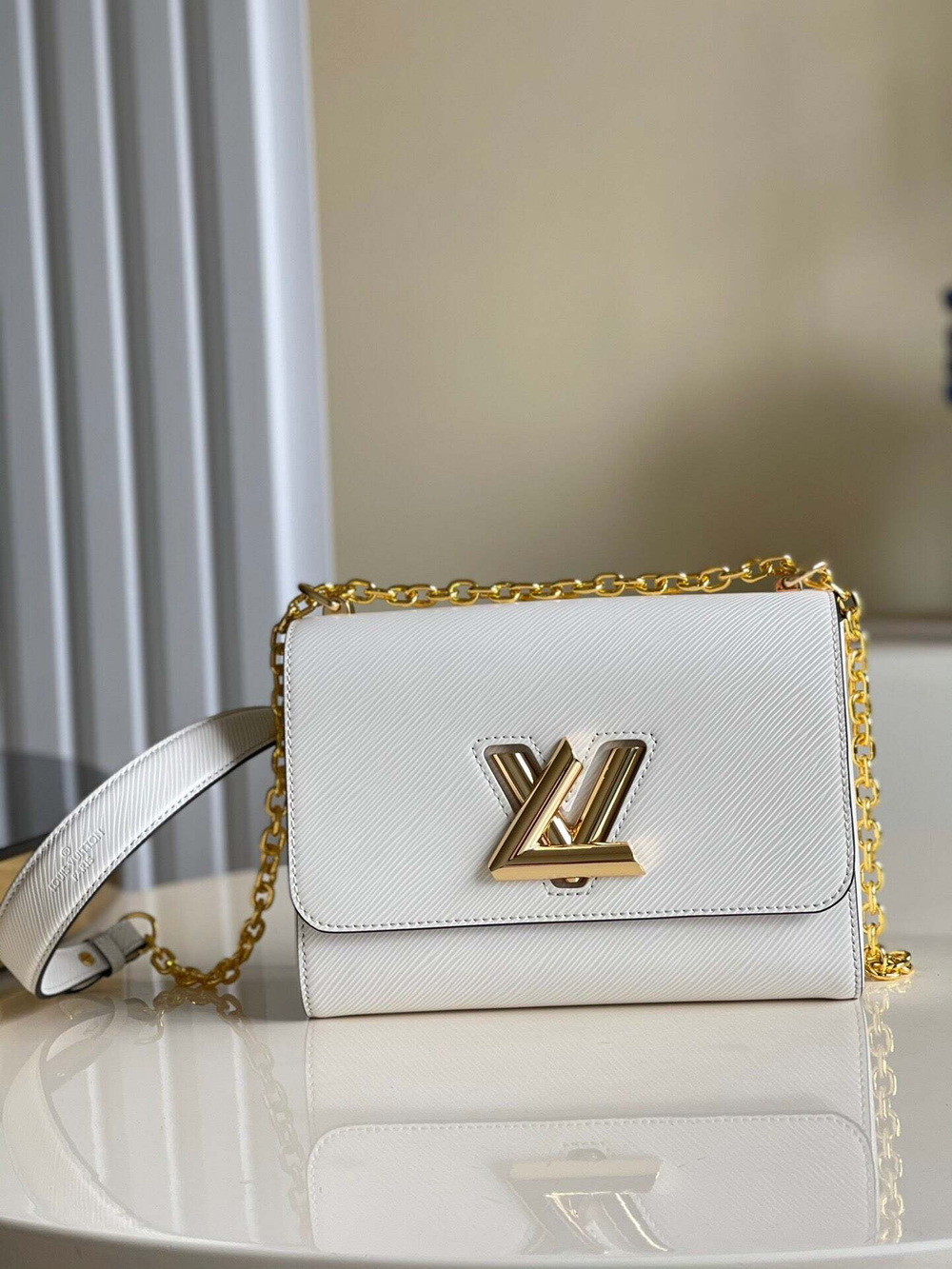 Louis Vuitton Twist MM