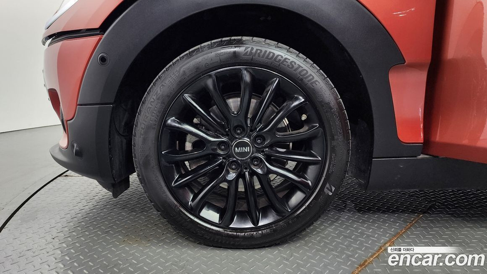 Mini Cooper Clubman High (08.2020)