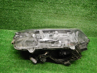 Фара левая Toyota Rav 4 CA40 (2015-2019) LED