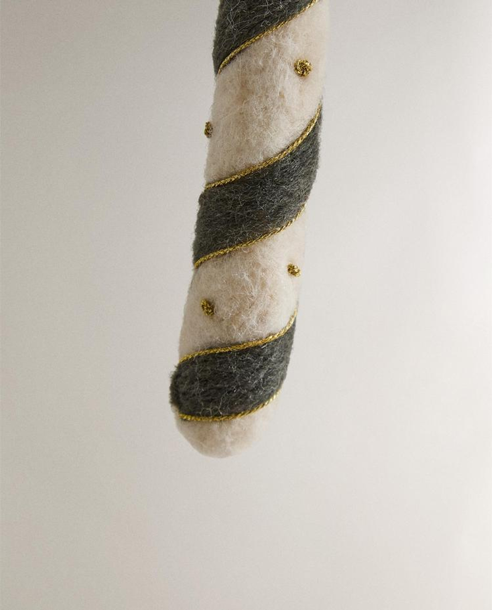 ZARA HOME НАБОР ЕЛОЧНЫХ УКРАШЕНИЙ «ЛЕДЕНЦЫ ИЗ ФЕТРА» (НАБОР ИЗ 3 ШТУК), РАЗНОЦВЕТНЫЙ