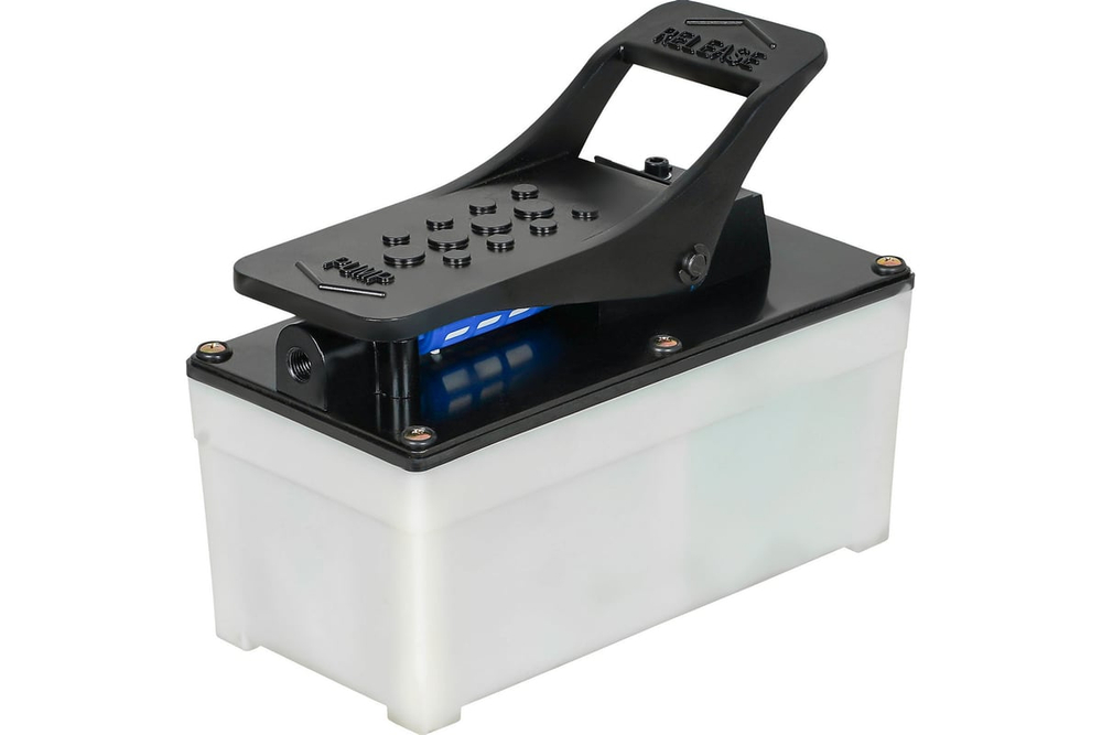 Насос пневмогидравлический 1.7л, ножной привод, шланг 1.5м APMPD03 AIRLINE