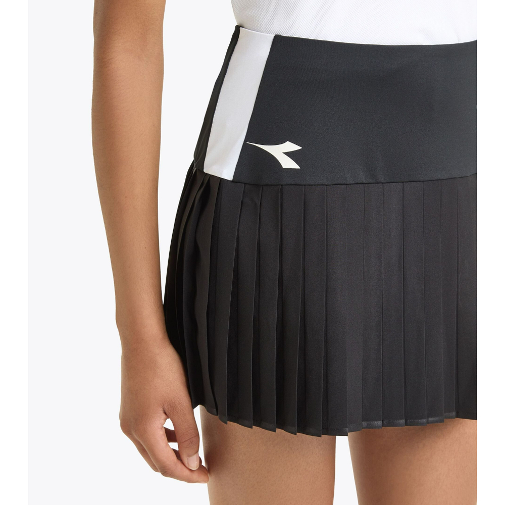 ОДЕЖДА ДЛЯ ТЕННИСА , Юбка DIADORA  .